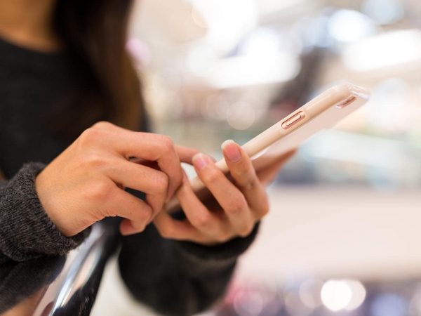 5 Ways to Support Your Teen as He or She Begins a Job Search